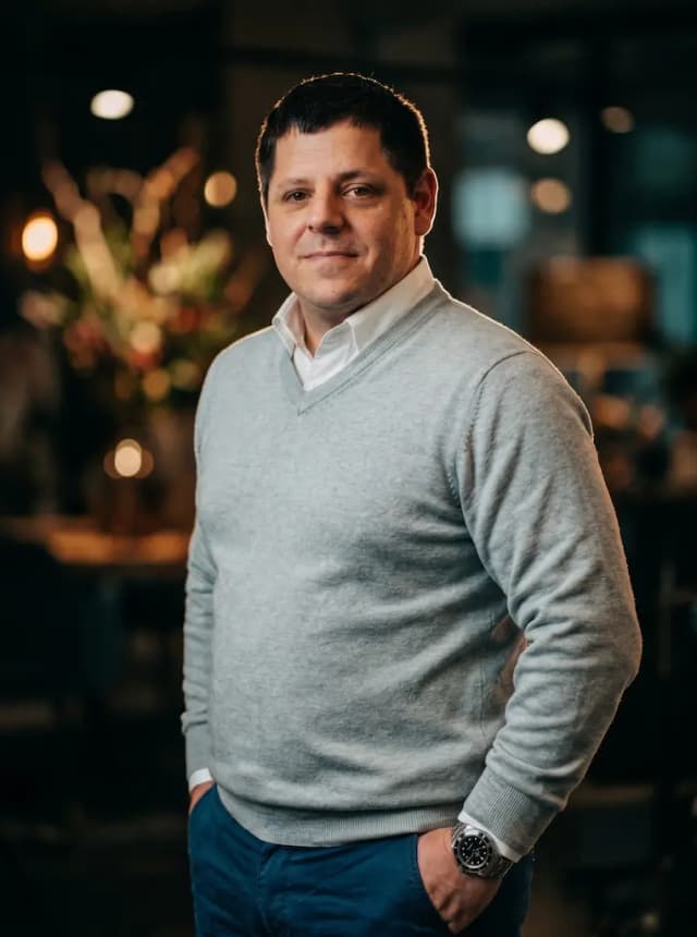 Jaroslav Pavlas – realitní makléř